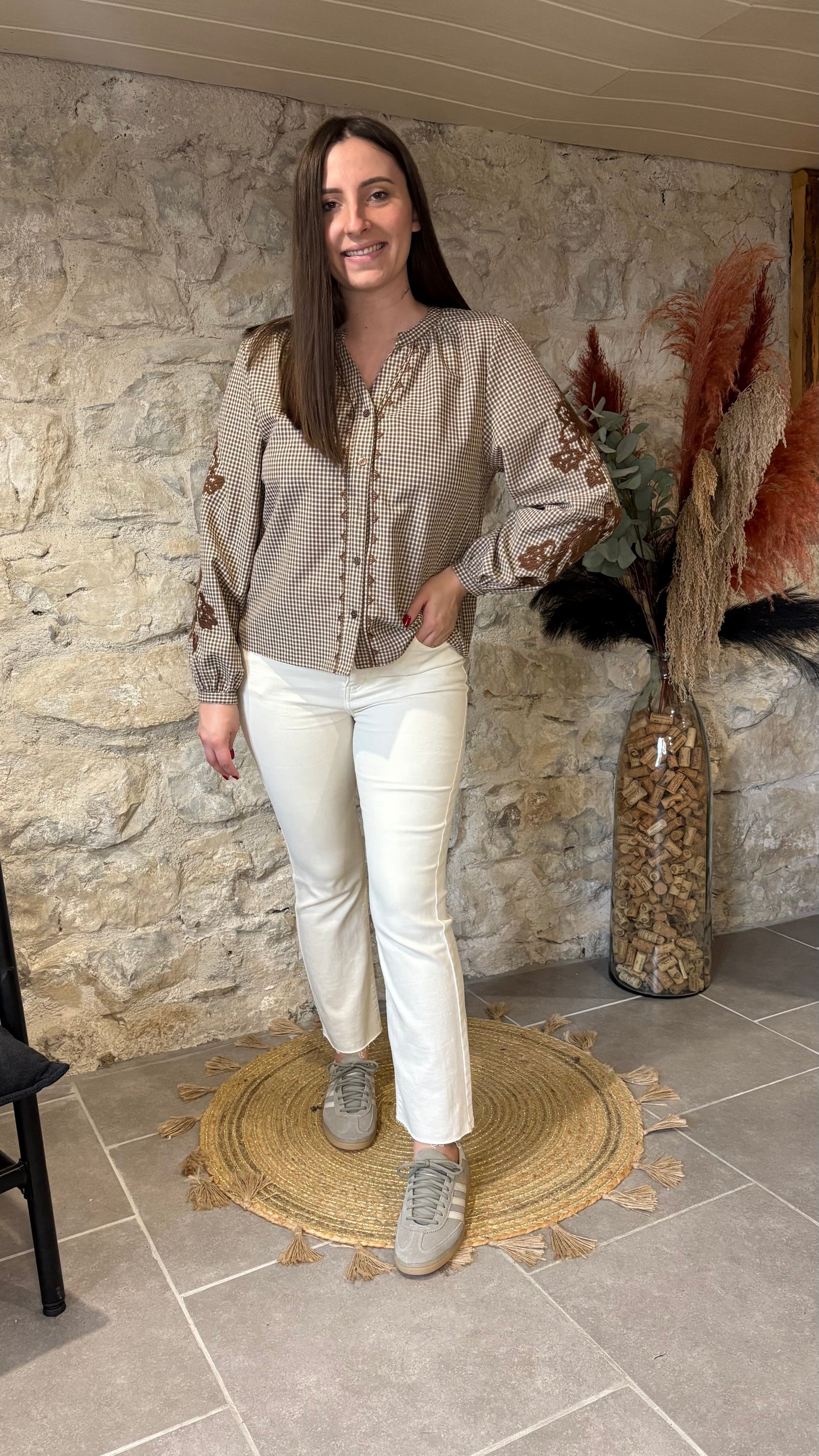 𝐂𝐡𝐞𝐦𝐢𝐬𝐞 𝐀𝐫𝐮𝐞